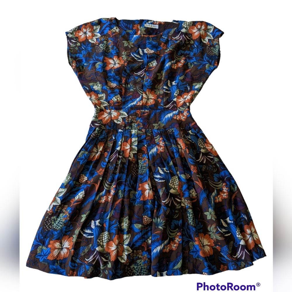 *Vintage* Brown floral tropical bird patterned dress